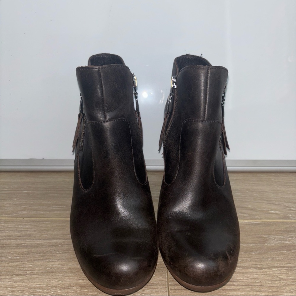 Ugg size 6,5 Elegant Brown wedge Ankle-leather Boots